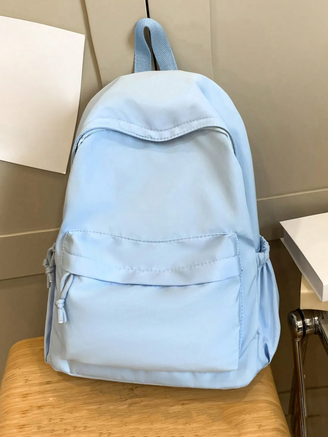 Light Weight Casual Backpack for men and women